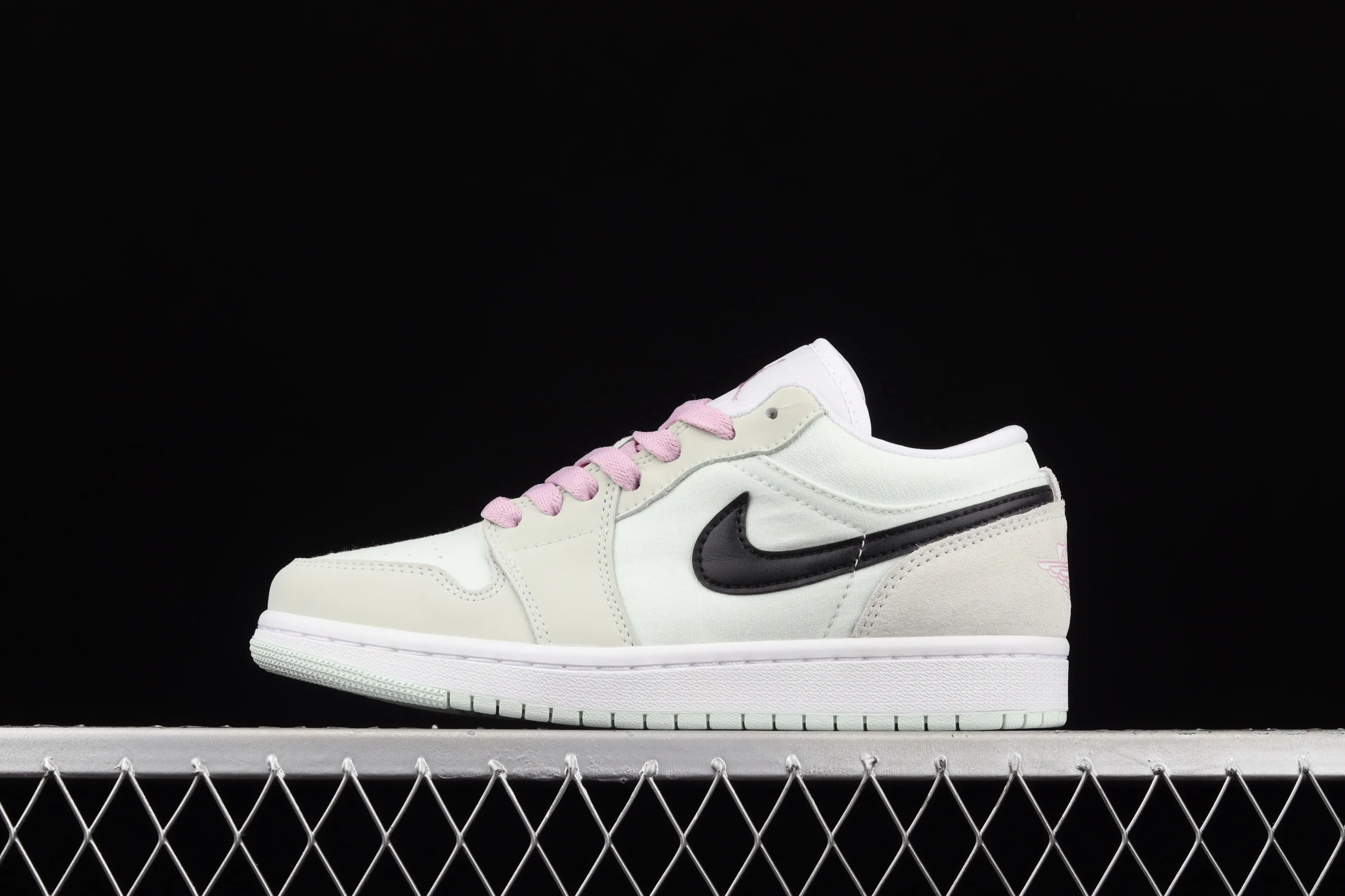 All categories Air Jordan Jordan series basketball shoes Air Jordan 1 Low G version pure original Air Jordan 1 Low AJ1 Joe 1 low-top cultural and leisure sports sneakers CZ0776-300